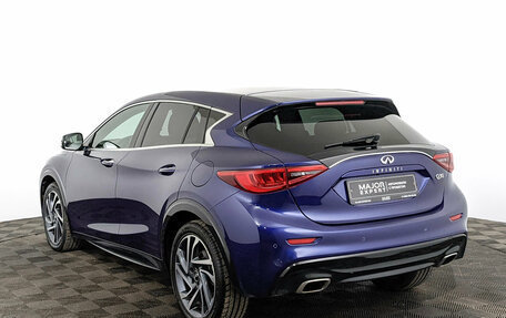 Infiniti Q30, 2017 год, 2 550 000 рублей, 7 фотография