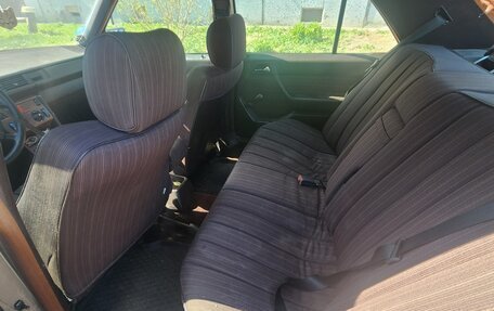 Mercedes-Benz W124, 1988 год, 120 000 рублей, 2 фотография