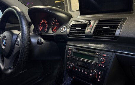 BMW 1 серия, 2007 год, 850 000 рублей, 7 фотография