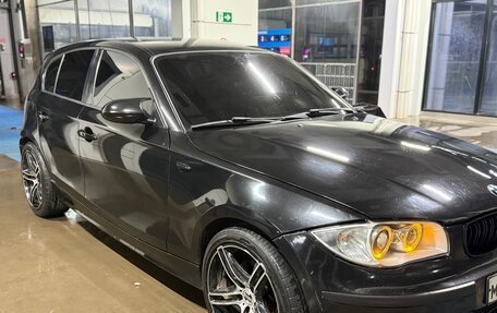 BMW 1 серия, 2007 год, 850 000 рублей, 5 фотография