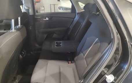 KIA Cerato IV, 2019 год, 1 370 000 рублей, 10 фотография