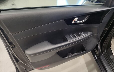 KIA Cerato IV, 2019 год, 1 370 000 рублей, 16 фотография