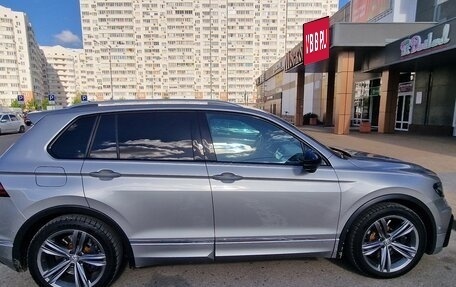 Volkswagen Tiguan II, 2018 год, 3 500 000 рублей, 3 фотография