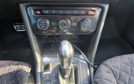 Volkswagen Tiguan II, 2018 год, 3 500 000 рублей, 16 фотография