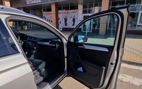 Volkswagen Tiguan II, 2018 год, 3 500 000 рублей, 19 фотография