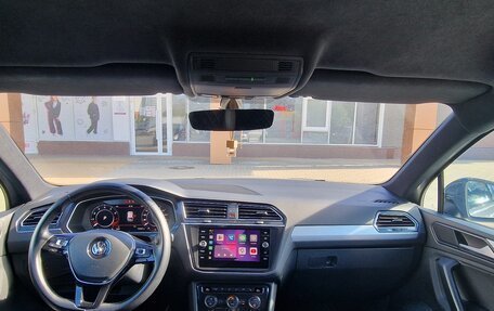 Volkswagen Tiguan II, 2018 год, 3 500 000 рублей, 21 фотография