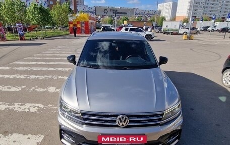 Volkswagen Tiguan II, 2018 год, 3 500 000 рублей, 30 фотография