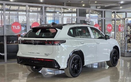 Volkswagen Tiguan, 2026 год, 4 500 000 рублей, 3 фотография