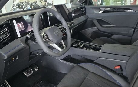 Volkswagen Tiguan, 2026 год, 4 500 000 рублей, 8 фотография