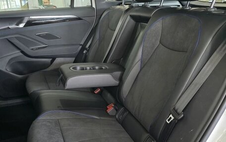 Volkswagen Tiguan, 2026 год, 4 500 000 рублей, 23 фотография