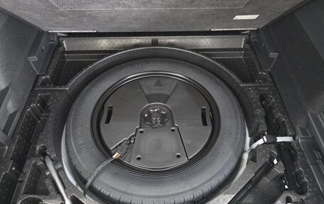 Volkswagen Tiguan, 2026 год, 4 500 000 рублей, 26 фотография