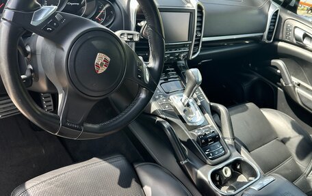Porsche Cayenne III, 2013 год, 2 800 000 рублей, 10 фотография