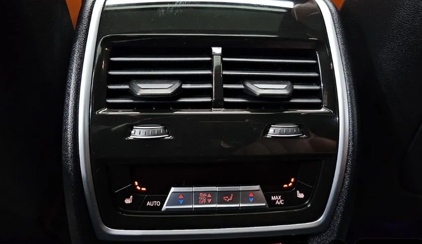 BMW X7 G07, 2022 год, 9 640 000 рублей, 18 фотография