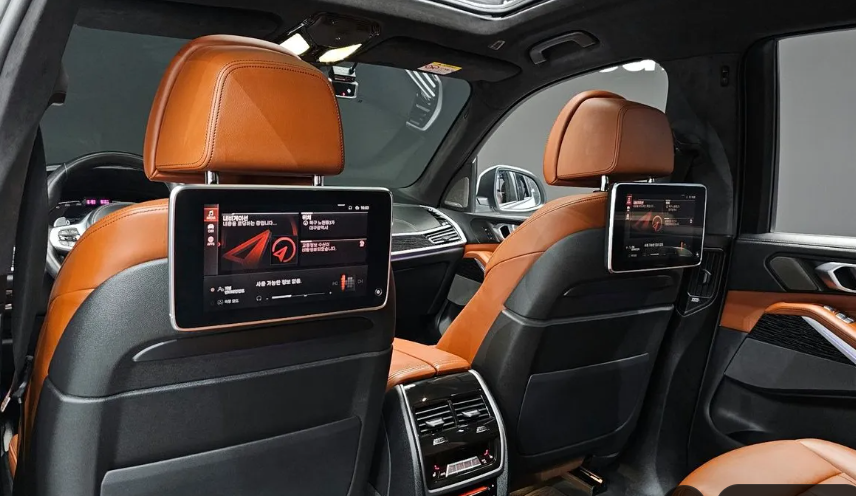 BMW X7 G07, 2022 год, 9 640 000 рублей, 9 фотография