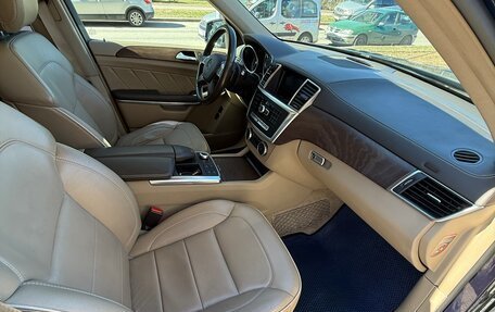 Mercedes-Benz GL-Класс, 2013 год, 2 500 000 рублей, 18 фотография