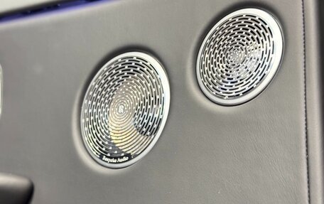 Rolls-Royce Cullinan, 2019 год, 28 000 000 рублей, 16 фотография