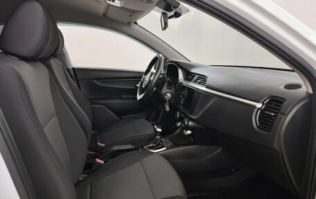 KIA Rio IV, 2020 год, 1 545 000 рублей, 10 фотография