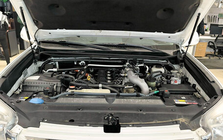 Toyota Land Cruiser Prado 150 рестайлинг 2, 2014 год, 2 950 000 рублей, 11 фотография