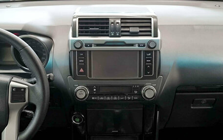 Toyota Land Cruiser Prado 150 рестайлинг 2, 2014 год, 2 950 000 рублей, 18 фотография