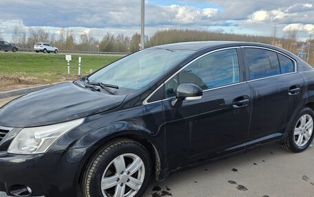 Toyota Avensis III рестайлинг, 2010 год, 1 100 000 рублей, 4 фотография