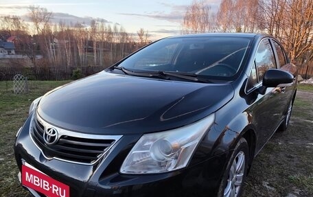 Toyota Avensis III рестайлинг, 2010 год, 1 100 000 рублей, 10 фотография