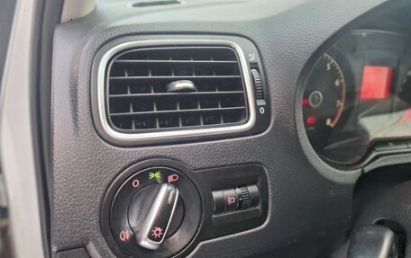 Volkswagen Polo VI (EU Market), 2013 год, 485 000 рублей, 13 фотография