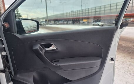 Volkswagen Polo VI (EU Market), 2013 год, 485 000 рублей, 21 фотография