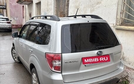 Subaru Forester, 2011 год, 1 180 000 рублей, 2 фотография