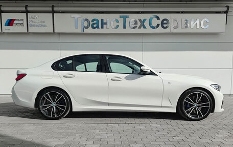 BMW 3 серия, 2020 год, 3 800 000 рублей, 8 фотография