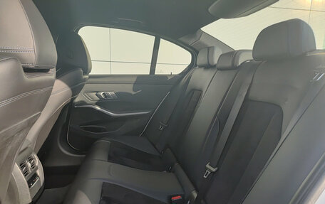 BMW 3 серия, 2020 год, 3 800 000 рублей, 16 фотография