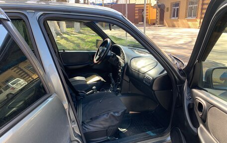 Chevrolet Niva I рестайлинг, 2017 год, 840 000 рублей, 7 фотография