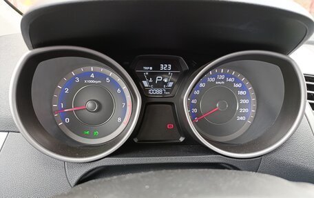 Hyundai Elantra V, 2014 год, 970 000 рублей, 16 фотография