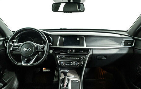 KIA Optima IV, 2018 год, 2 199 700 рублей, 13 фотография