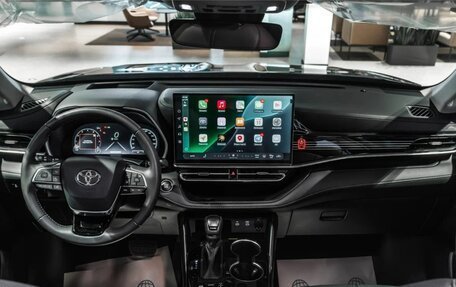 Toyota Highlander, 2026 год, 5 890 000 рублей, 7 фотография