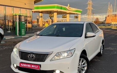 Toyota Camry, 2014 год, 1 700 000 рублей, 1 фотография