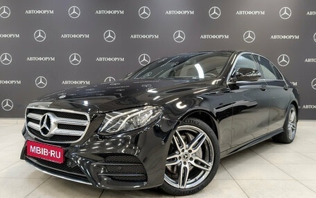 Mercedes-Benz E-Класс, 2019 год, 3 850 000 рублей, 1 фотография