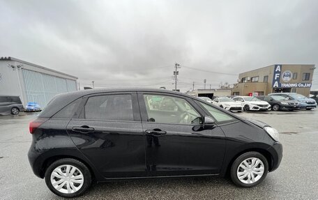 Honda Fit, 2020 год, 1 250 000 рублей, 16 фотография