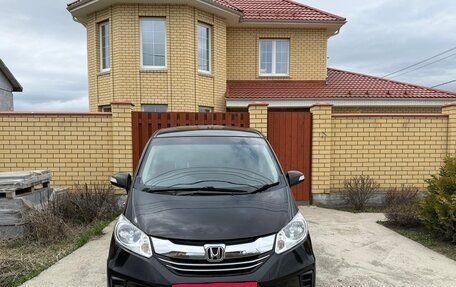 Honda Freed I, 2014 год, 1 105 000 рублей, 2 фотография