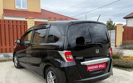 Honda Freed I, 2014 год, 1 105 000 рублей, 4 фотография