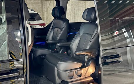 Hyundai Staria, 2021 год, 4 250 000 рублей, 9 фотография