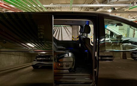 Hyundai Staria, 2021 год, 4 250 000 рублей, 15 фотография