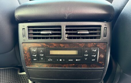 Toyota Land Cruiser 200, 2012 год, 3 470 000 рублей, 17 фотография