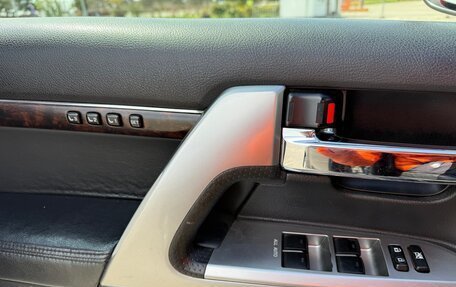 Toyota Land Cruiser 200, 2012 год, 3 470 000 рублей, 22 фотография