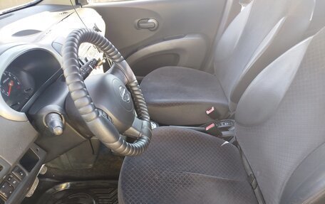 Nissan Micra III, 2004 год, 450 000 рублей, 14 фотография