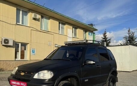 Chevrolet Niva I рестайлинг, 2003 год, 444 444 рублей, 2 фотография