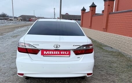 Toyota Camry, 2015 год, 1 620 000 рублей, 10 фотография