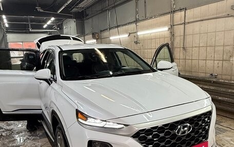 Hyundai Santa Fe IV, 2020 год, 2 790 000 рублей, 2 фотография