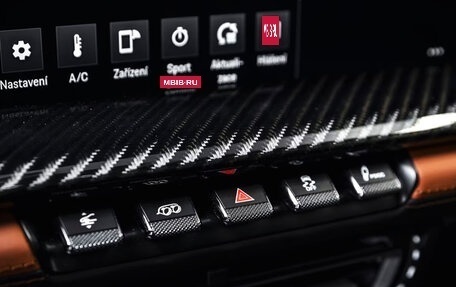 Porsche 911, 2023 год, 57 000 000 рублей, 18 фотография