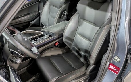 Geely Tugella FY11, 2023 год, 2 850 000 рублей, 3 фотография