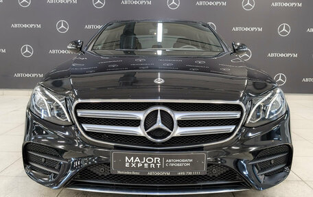 Mercedes-Benz E-Класс, 2019 год, 3 850 000 рублей, 2 фотография